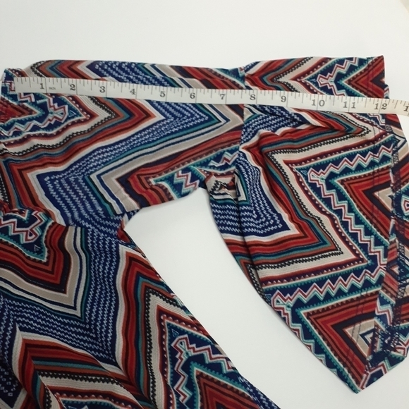 Naif Woman's Chevron Print Flounce Sleeves Smocked Neck Shift Tunic Dress Size S - Picture 15 of 16